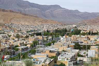محله سعدی در نزدیکی مقبره سعدی شیرازی وضعیت نابهنجاری دارد که باعث تخریب وجهه فرهنگی منطقه سعدیه شیراز شده است.