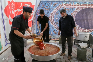 پخت ۷۲ دیگ غذای گرم - تبریز