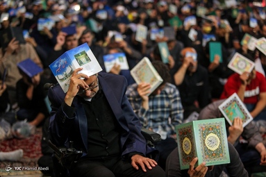 احیای شب بیست و یکم رمضان - امامزاده محمد هلال بن علی(ع) آران و بیدگل