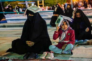 مراسم احیای شب قدر بیست و سوم ماه رمضان ۱۴۰۱ - حرم مطهر حضرت جعفر بن موسی کاظم معروف به «شاهرضا (ع)»
