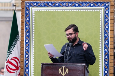 دیدار جمعی از دانشجویان و نمایندگان تشکل‌های دانشجویی با مقام معظم رهبری در حسینیه امام خمینی (ره)