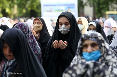 اقامه نماز عید سعید فطر - دانشگاه تهران