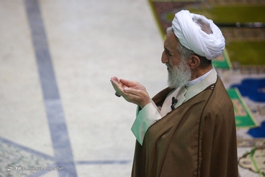اقامه نماز عید سعید فطر - دانشگاه تهران