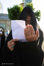 اقامه نماز عید سعید فطر - امامزاده پنج تن (ع) لویزان