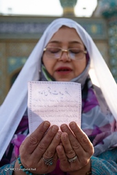 اقامه نماز عید سعید فطر - امامزاده پنج تن (ع) لویزان