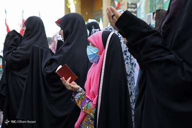 اقامه نماز عید سعید فطر - باغ فیض