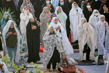 اقامه نماز عید سعید فطر - جزیره کیش