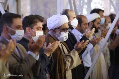 اقامه نماز عید سعید فطر - حرم مطهر رضوی