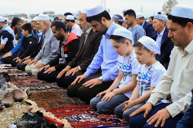 حضور کودکان در نماز عید سعید فطر