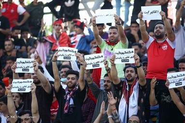 لیگ برتر فوتبال/ ذوب آهن ۱ - پرسپولیس ۱