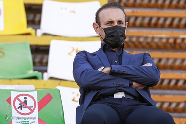 لیگ برتر فوتبال/ ذوب آهن ۱ - پرسپولیس ۱