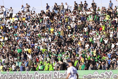 لیگ برتر فوتبال/ ذوب آهن ۱ - پرسپولیس ۱