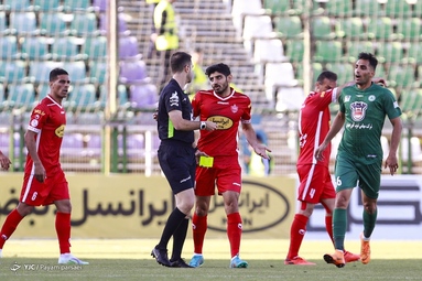 لیگ برتر فوتبال/ ذوب آهن ۱ - پرسپولیس ۱