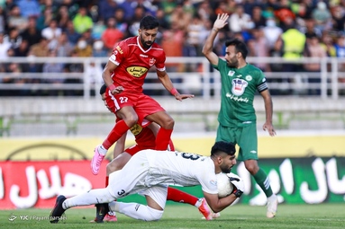 لیگ برتر فوتبال/ ذوب آهن ۱ - پرسپولیس ۱