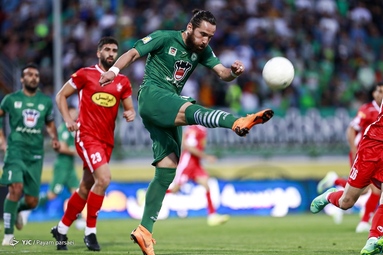 لیگ برتر فوتبال/ ذوب آهن ۱ - پرسپولیس ۱
