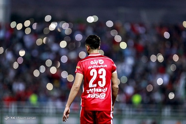 لیگ برتر فوتبال/ ذوب آهن ۱ - پرسپولیس ۱