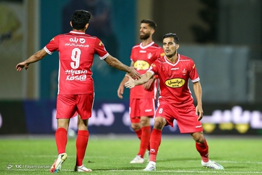 لیگ برتر فوتبال/ پرسپولیس ۱ - سپاهان ۲