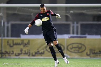 لیگ برتر فوتبال/ پرسپولیس ۱ - سپاهان ۲