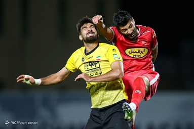 لیگ برتر فوتبال/ پرسپولیس ۱ - سپاهان ۲