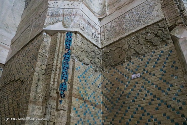 گنبد سلطانیه آرامگاه سلطان محمد خدابنده، حدود هفتصد سال قبل در سلطانیه، حاشیه شهر زنجان کنونی ساخته شده است
