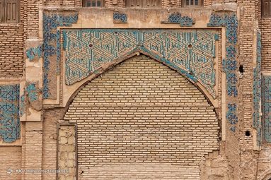 گنبد سلطانیه آرامگاه سلطان محمد خدابنده، حدود هفتصد سال قبل در سلطانیه، حاشیه شهر زنجان کنونی ساخته شده است