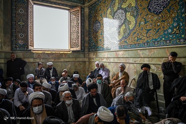 مراسم تشییع پیکر آیت الله فاطمی نیا - حرم حضرت معصومه (س)