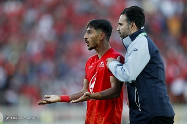 لیگ برتر فوتبال/ تراکتور ۰ - پرسپولیس ۰