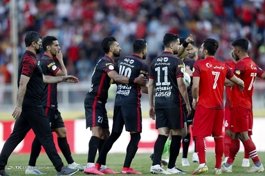 لیگ برتر فوتبال/ تراکتور ۰ - پرسپولیس ۰