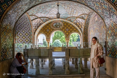 بازدید گردشگران از کاخ گلستان