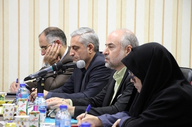 بازدید معاون دادستان کل کشور از انبار های گمرک فرودگاه امام خمینی (ره)
