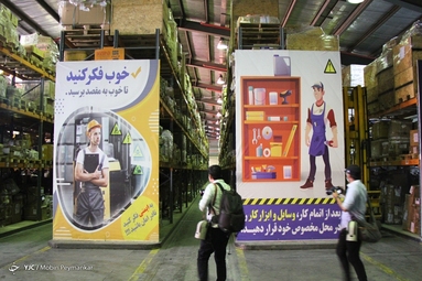 بازدید معاون دادستان کل کشور از انبار های گمرک فرودگاه امام خمینی (ره)