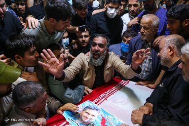 مراسم وداع با پیکر مطهر سردار شهید مدافع حرم «صیاد خدایی» -  معراج الشهدا
