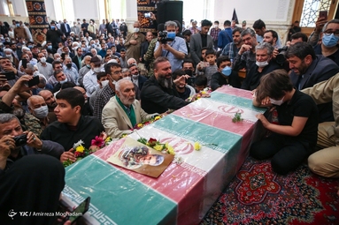 آیین تشییع پیکر سردار شهید مدافع حرم «صیاد خدایی» - میدان امام حسین (ع)