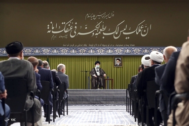 دیدار رهبر انقلاب با نمایندگان مجلس شورای اسلامی