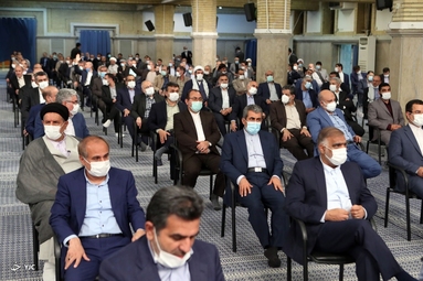 دیدار رهبر انقلاب با نمایندگان مجلس شورای اسلامی