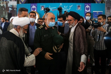 کنگره ۴۰۰۰ شهید روحانی کشور