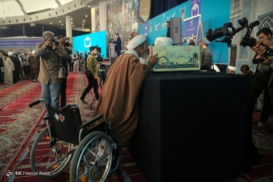 کنگره ۴۰۰۰ شهید روحانی کشور
