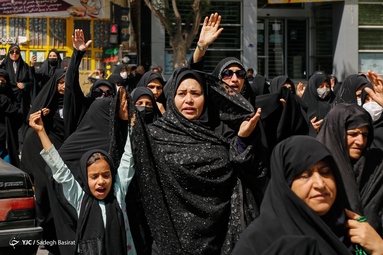 تشییع و تدفین پیکر طلبه شهید تازه تفحص شده «حسینعلی شاهچراغی» - شاهرضا اصفهان
