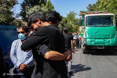 تشییع شهید «احسان قدبیگی» شهید صنعت دفاعی - اراک