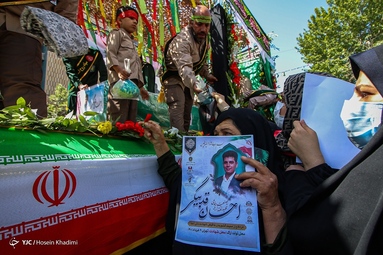 تشییع شهید «احسان قدبیگی» شهید صنعت دفاعی - اراک