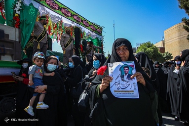 تشییع شهید «احسان قدبیگی» شهید صنعت دفاعی - اراک