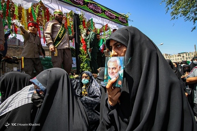 تشییع شهید «احسان قدبیگی» شهید صنعت دفاعی - اراک