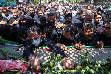 تشییع شهید «احسان قدبیگی» شهید صنعت دفاعی - اراک