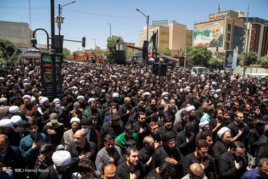 عزاداری شهادت امام جعفر صادق (ع) و تشییع شهید «مصطفی نامور» - قم