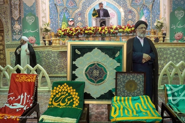 آیین خطبه‌خوانی خادمان به مناسبت میلاد حضرت معصومه(س)