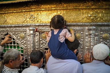 آیین خطبه‌خوانی خادمان به مناسبت میلاد حضرت معصومه(س)