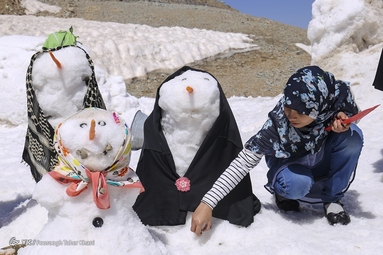 جشنواره آدم برفی