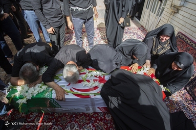 تشییع پیکر پاسدار شهید حاج محسن سرابی - همدان