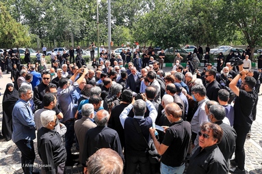 تشییع پیکر هنرمند پیشکسوت مرحوم مهدی صباغی - مشهد