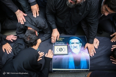 تشییع پیکر حجت الاسلام سید محمود دعایی